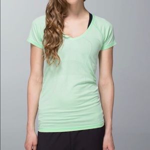 NWT Lululemon Swiftly Tech V Neck 12 HTFT